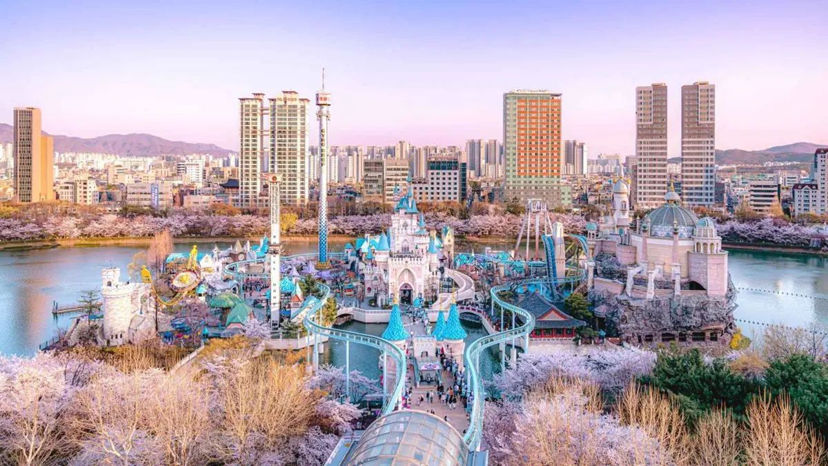 Seoul: Lotte World Adventure Entry Ticket — a Seoul tour listing on this Seoul city guide, South Korea